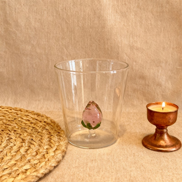 Vidrio de fresa con alto contenido de borosilicato. 