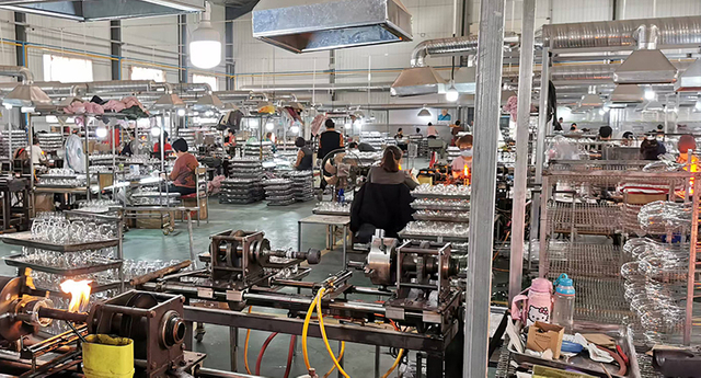 fábrica de vasos de vidrio